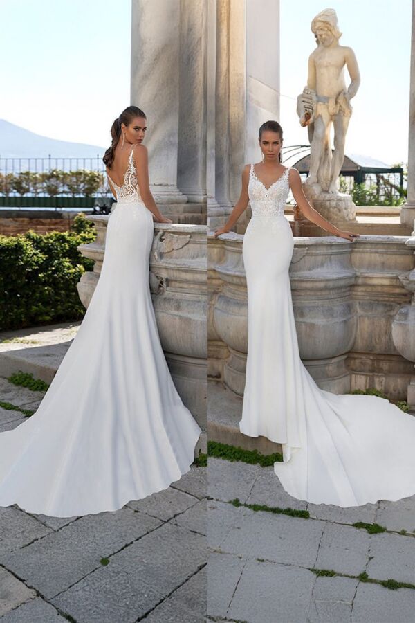 Lace Bodice V-Neck Mermaid Gown with Long for Formal Events