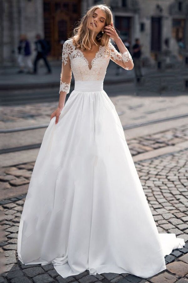 Lace Long-Sleeve V-Neck Ball Gown with Long Train for Formal Events