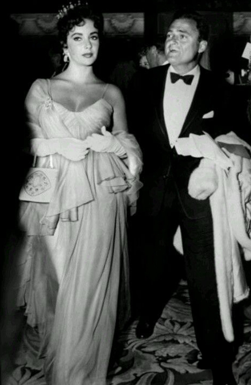 Elizabeth Taylor Spaghetti Straps Chiffon Celebrity Formal Evening Dress Oscars 1957